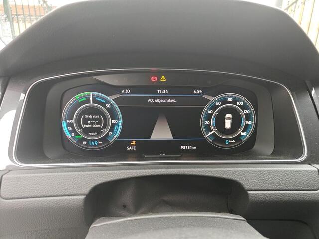 Volkswagen e-Golf E-DITION | Digital Cockpit | Keyless Entry | Binnenkort beschikbaar |