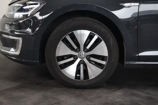 Volkswagen e-Golf e-Golf 36kwh LED | ACC | Apple Carplay | Navigatie