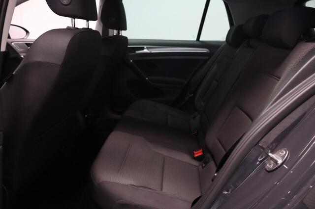 Volkswagen e-Golf e-Golf 36kwh LED | ACC | Apple Carplay | Navigatie