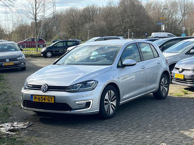 Volkswagen e-Golf Edition 36 kWh 136pk Navigatie Camera Warmtepomp
