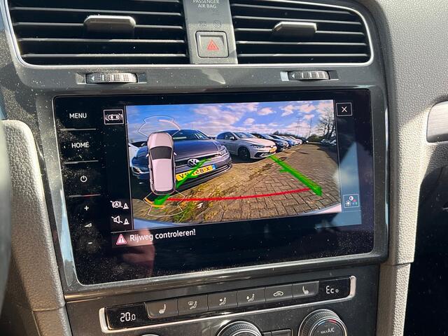 Volkswagen e-Golf Edition 36 kWh 136pk Navigatie Camera Warmtepomp