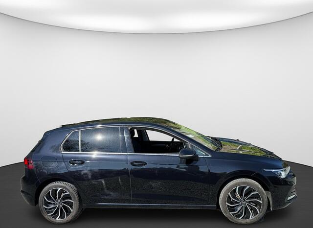 Volkswagen e-Golf e-HYBRID PHEV 204PK DSG STYLE CAMERA/NAVI/STUURVERW.