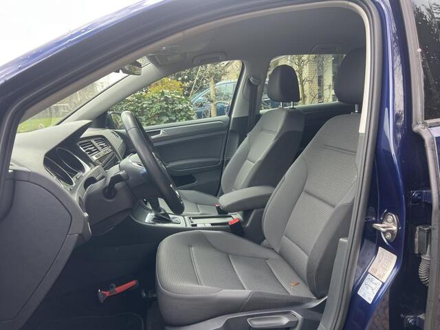 Volkswagen e-Golf E-DITION LED / Camera / Navigatie / 17 "