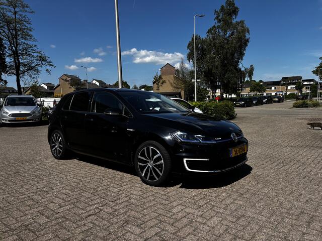 Volkswagen e-Golf Soh 88% Applecarplay Adaptive Cruise Navi Pdc Lmv Nap