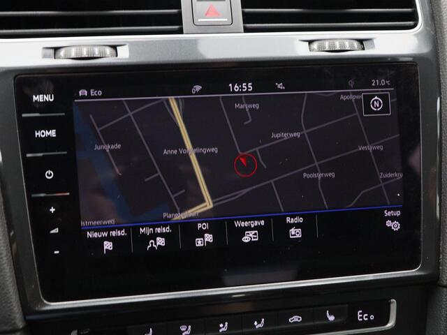 Volkswagen e-Golf 136 Pk Automaat | Full LED | Stoelverwarming | Adaptive Cruise | Climatronic | Warmte Pomp | Navigatie | CarPlay | 17 Inch | 136.295 Km !!