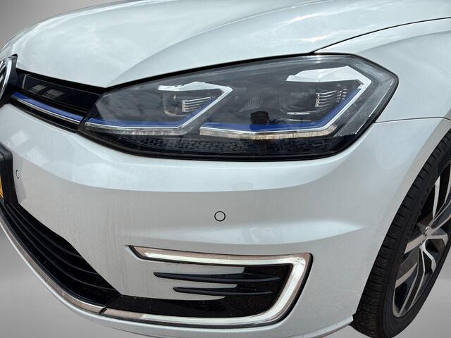 Volkswagen e-Golf 136pk E-DITION · Keyless · Camera · Apple/Android Car Play · P-Sensoren · Virtual Cockpit · LED Plus Koplampen · 17'' Inch ·