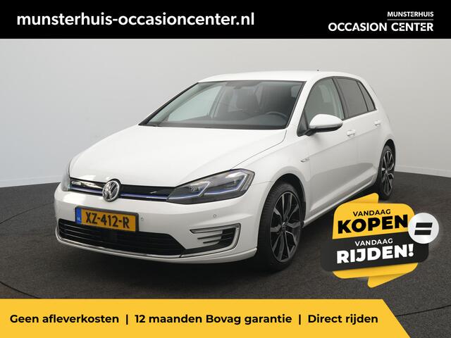 Volkswagen e-Golf e-Golf - RIJKLAARPRIJS - SOH 90% - Volledig Elektrisch! - 18 inch Velgen! - Adaptive Cruise Control