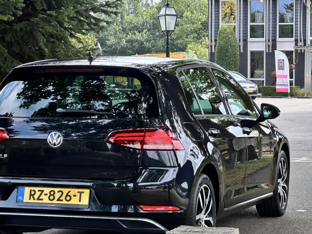 Volkswagen e-Golf e-Golf