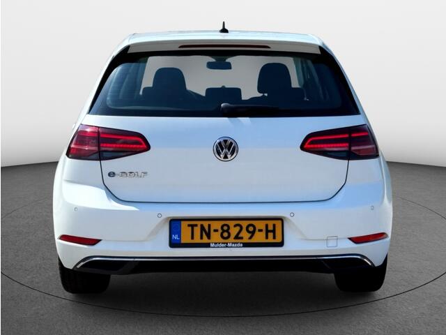 Volkswagen e-Golf e-Golf 36kWh | LED | Vitrual cockpit | Winter & Spiegelpakket
