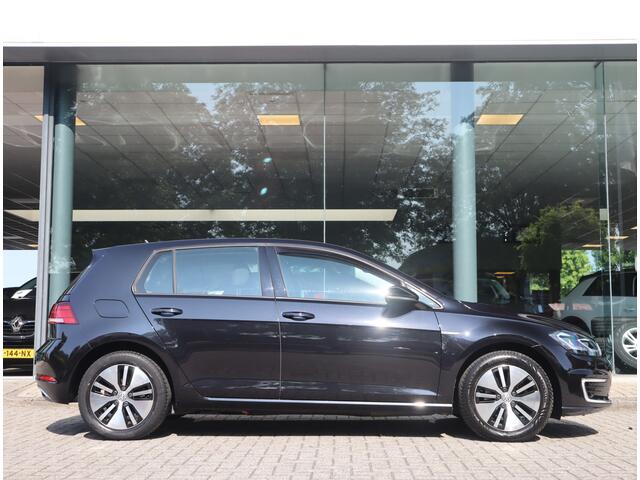 Volkswagen e-Golf E-DITION Navi / Climate / Pdc / Elekramen / Adap-Cruise / App-connect / SOH 89.64% / Voldoende Apk /