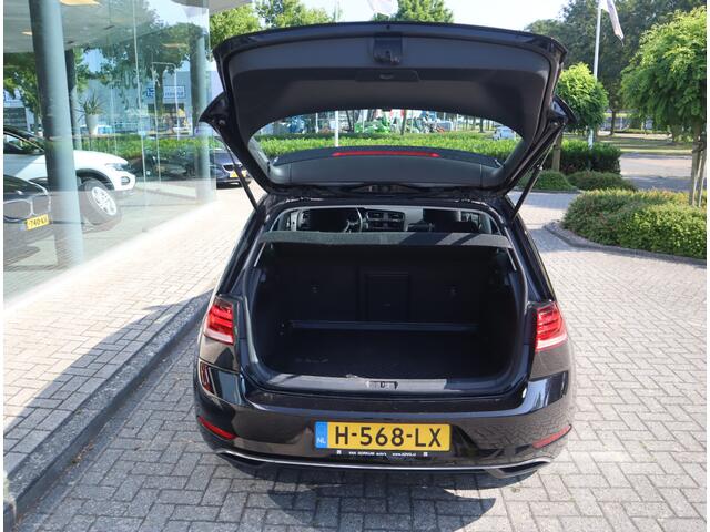 Volkswagen e-Golf E-DITION Navi / Climate / Pdc / Elekramen / Adap-Cruise / App-connect / SOH 89.64% / Voldoende Apk /