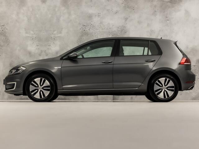 Volkswagen e-Golf 100 kW Sportline Automaat (APPLE CARPLAY, SOH 89,7%, GROOT NAVI, CLIMATE, SPORTSTOELEN, LED KOPLAMPEN, PARKEERSENSOREN, NIEUWSTAAT)