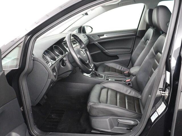 Volkswagen e-Golf | SOH 91.3% | Leder | Dynaudio | Stoelverwarming | Adaptive cruise | Carplay | Navigatie | Park assist | Climate control | Xenon |