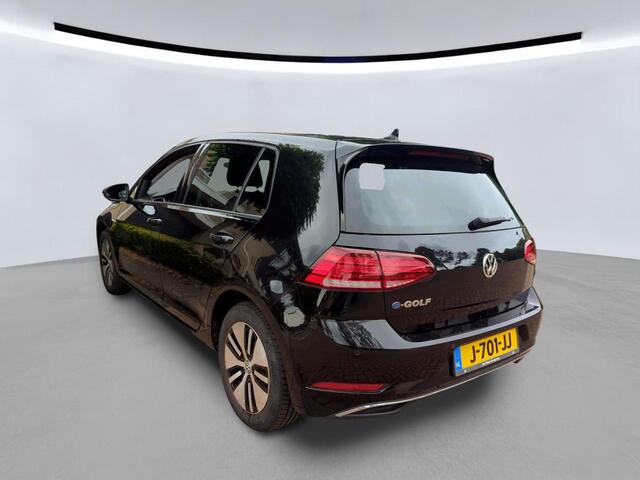 Volkswagen e-Golf E-DITION / SOH 93%/ AUTOMAAT/ ADAPTIVE CRUISE/ PARKEER SENSOREN/ DIGITAL DASH/ NAVI/ CLIMA/ LED/ 16'' LMV