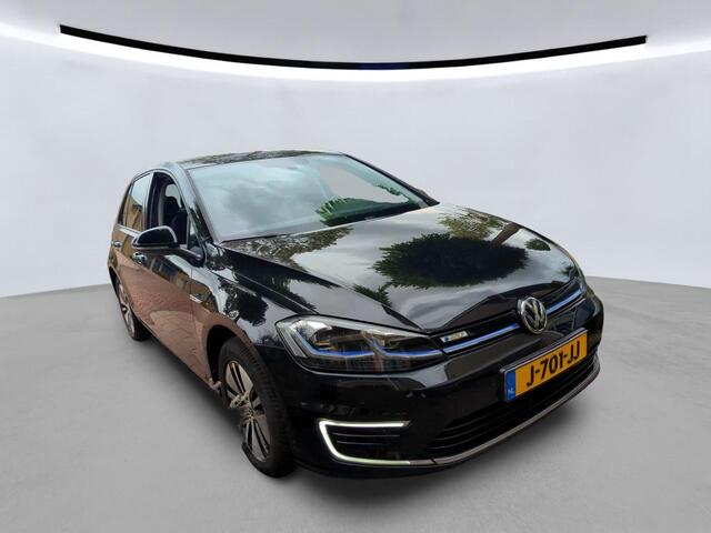 Volkswagen e-Golf E-DITION / SOH 93%/ AUTOMAAT/ ADAPTIVE CRUISE/ PARKEER SENSOREN/ DIGITAL DASH/ NAVI/ CLIMA/ LED/ 16'' LMV
