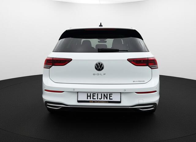 Volkswagen e-Golf 204PK E-HYBIRDE DSG STYLE NAVI/CARPLAY/STOELVERWARMING