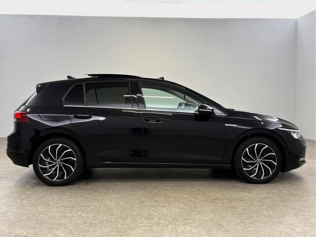 Volkswagen e-Golf 1.5 eTSI | Pano | Virtual | Camera | Sfeer | Cruise | Memory | Carplay | Navi | Stoel/Stuurverw. | NAP