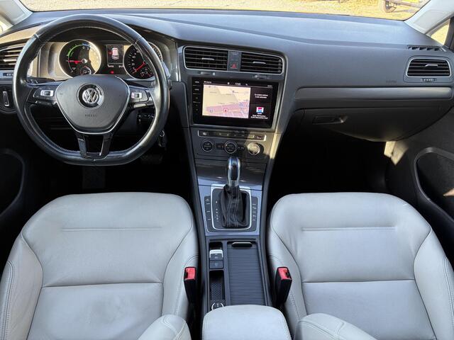 Volkswagen e-Golf e-Golf ?SOH 88.57%?Carplay?Navi?Leder?Clima?Cruise?Pdc V+A?LED?16'' Lm velgen?N.A.P?Apk tot 02-2027