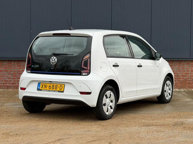 Volkswagen e-Up Camera / Navigatie