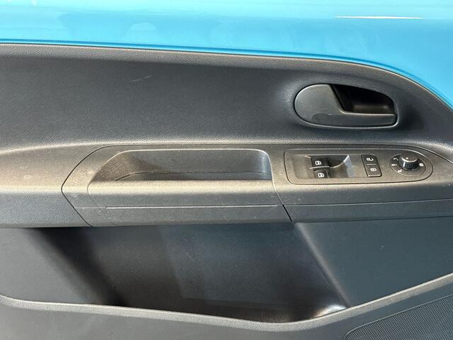 Volkswagen e-Up e-Up! Style 83pk Design Pakket 'Exterieur' | Parkeersensoren achter | Achteruitrijcamera 'Rear View'