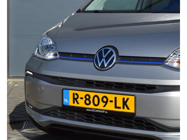 Volkswagen e-Up e-Up! | Camera | Lane assist | Parkeersensoren | Cruise control | 205 km actieradius. Financiering mogelijk!