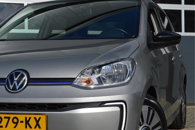 Volkswagen e-Up e-Up! | Auto. airco/Stoelverw/Bluetooth | 205km actieradius. Financiering mogelijk! Stoelverw/Bluetooth |