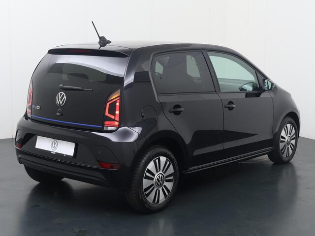 Volkswagen e-Up e-Up! Edition | 83 PK | SoH 90% | Climate control | Achteruitrijcamera | Stoelverwarming | Cruise control |