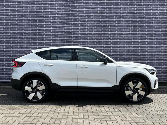 Volvo C40 Extended Range Plus - VOORAADAUTO - | 20" LM velgen | Microtech/Nubuck bekleding | Warmtepomp | Panoramadak