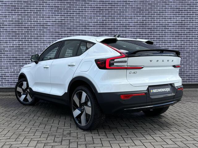 Volvo C40 Extended Range Plus - VOORAADAUTO - | 20" LM velgen | Microtech/Nubuck bekleding | Warmtepomp | Panoramadak