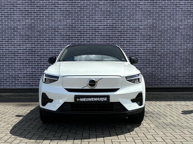 Volvo C40 Extended Range Plus - VOORAADAUTO - | 20" LM velgen | Microtech/Nubuck bekleding | Warmtepomp | Panoramadak