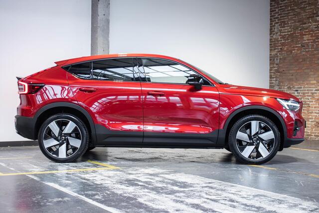 Volvo C40 Single Motor Extended Range Ultimate 82 kWh |Warmtepomp| 20" Lichtmetalen Wielen | Harman Kardon Premium Audio | Elektrisch Verstelbare Voorstoelen | 360° Camera | Panoramadak| Adaptieve Cruise Control| Blind Spot.