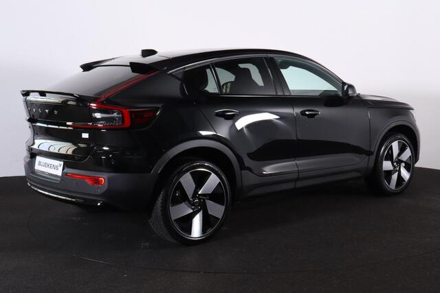 Volvo C40 Single Motor Extended Range Ultimate 82 kWh - Panoramadak - IntelliSafe Assist & Surround - Parkeercamera achter - Verwarmde voorstoelen & stuur - Parkeersensoren voor & achter - Warmtepomp - Draadloze tel. lader - Extra getint glas - 20' LMV
