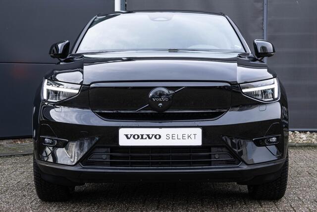 Volvo C40 Single Motor Extended Range Ultimate 82 kWh | Warmtepomp| Interieur Voorverwarming| Panoramadak| Adaptieve Cruise Control| Blind Spot| Semi Electrische trekhaak.