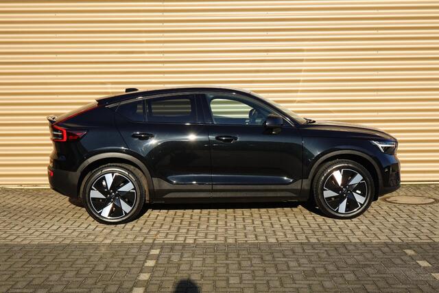 Volvo C40 Single Motor Extended Range Plus 82 kWh | Trekhaak | Getint glas