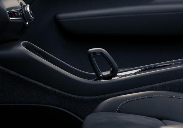 Volvo C40 Extended Range Ultimate 82 kWh Pixel Led 20 Inch