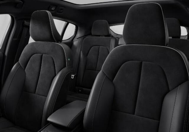 Volvo C40 Extended Range Ultimate 82 kWh Pixel Led 20 Inch