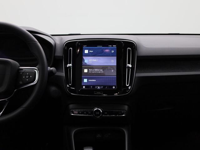 Volvo C40 Recharge Core 69 kWh Rijbereik 418 WLTP | Apple Car Play Pan. dak | Camera