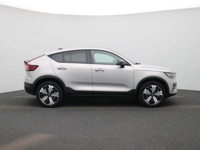 Volvo C40 Recharge Core 69 kWh | Panoramadak | Camera | Apple Carplay/Android Auto