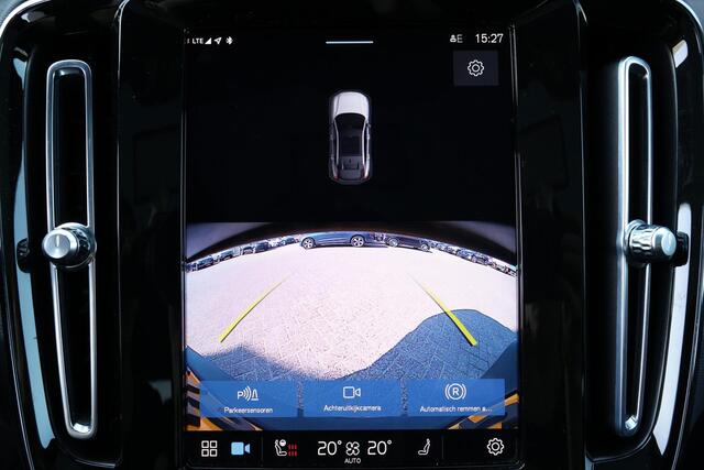 Volvo C40 Recharge Plus 69 kWh - Panoramadak - IntelliSafe Assist & Surround - Parkeercamera achter - Verwarmde voorstoelen & stuur - Parkeersensoren voor & achter - Draadloze tel. lader - Warmtepomp - Extra getint glas - 20' LMV