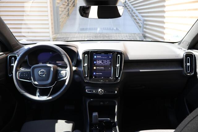 Volvo C40 Recharge Plus 69 kWh | Warmtepomp | Pilot assist