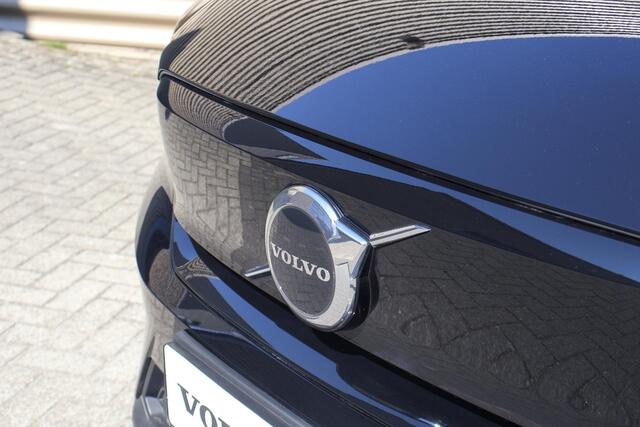 Volvo C40 Recharge Plus 69 kWh | Warmtepomp | Pilot assist