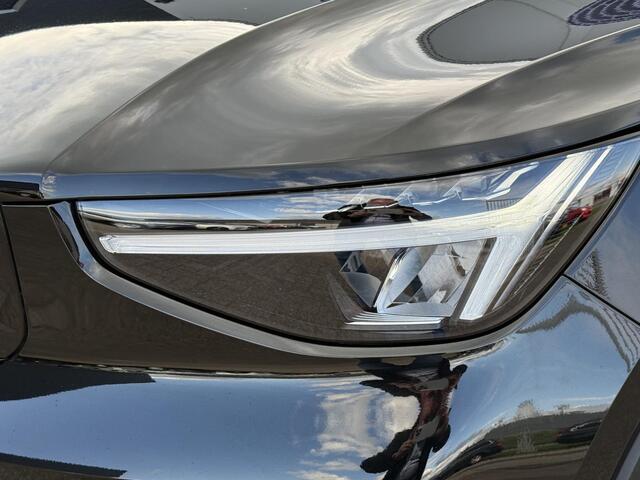 Volvo C40 Single Motor Plus 69 kWh | Blis | Adaptieve Cruise controle | Stuur + Stuur verwarming | Warmtepomp | Keyless | Camera |
