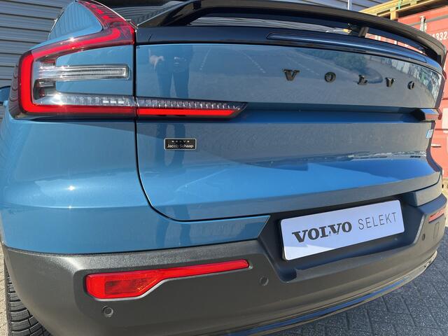 Volvo C40 Single Motor Extended Range Ultimate 82 kWh / 20" Velgen / Black Sheep pakket / Wool Blend interieur / Pixel LED /