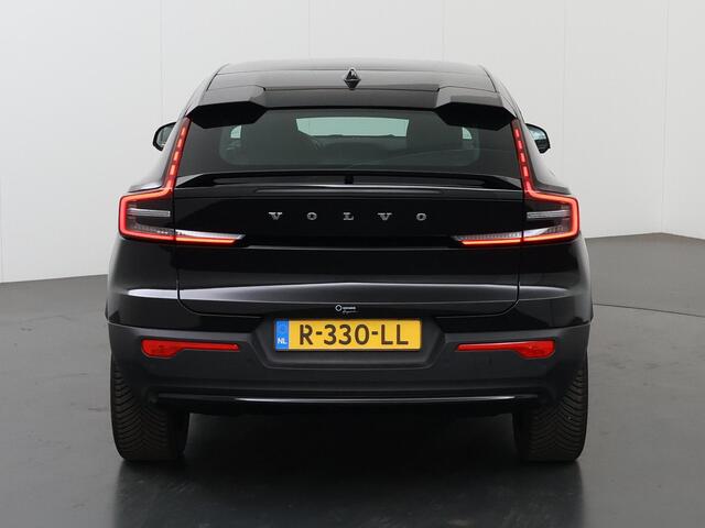 Volvo C40 Single Motor Plus 69 kWh | Navigatie | Parkeercamera | Stoel/Stuurverwarming | Keyless Go | Cruise Control Adaptief |