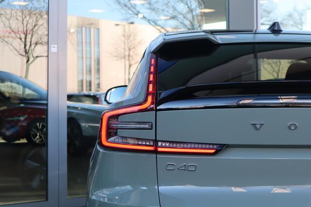 Volvo C40 Single Motor Extended Range Ultimate Warmtepomp l Adaptieve Cruise Control met Pilot Assist l Blind Spot Information System l Panoramadak l Elektrische bestuurdersstoel met geheugen l Elektrische passagiersstoel l Verwarmbare voorstoelen l Verwarmbaar stu