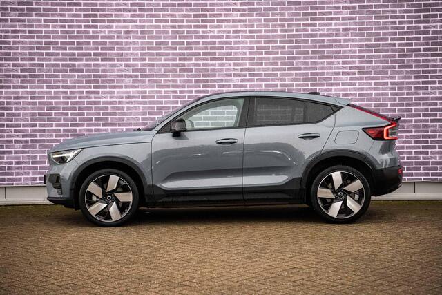 Volvo C40 Recharge Plus 69 kWh | Adaptieve cruise control | Panorama dak | Stoel/stuurverwarming | Blis | 20" | Keyless entry |