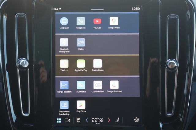 Volvo C40 Single Motor Extended Range Ultimate 82 kWh - NL- Auto!! Harman Kardon I Dode hoek I Elek trekhaak