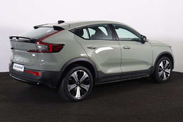 Volvo C40 Recharge Ultimate 69 kWh - Panoramadak - IntelliSafe Assist & Surround - 360º Camera - Harman/Kardon audio - Verwarmde voorstoelen & stuur - Parkeersensoren voor & achter - Elektr. bedienb. voorstoelen met geheugen links - Draadloze tel. lader - Elektr. i