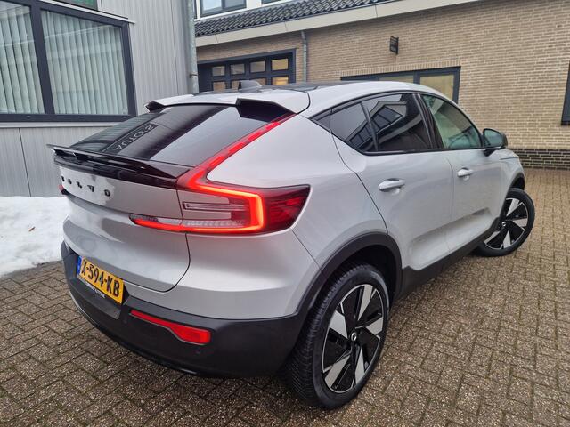 Volvo C40 Single Motor Plus 69 kWh Pano | Cam | Verwarmd stuur