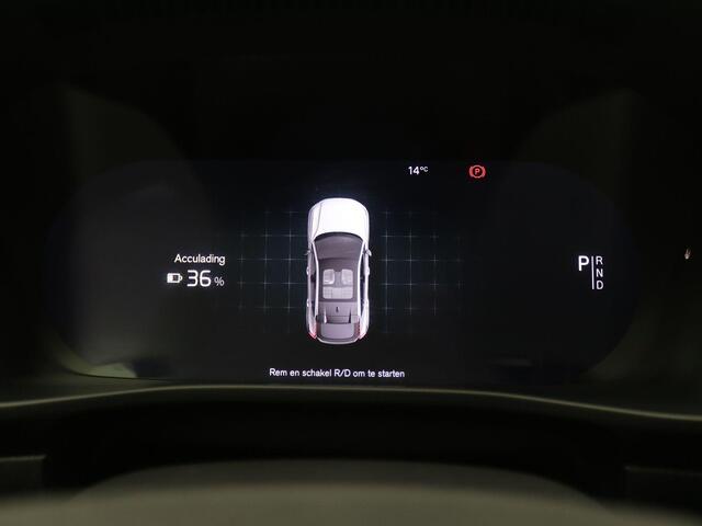 Volvo C40 Recharge Twin Ultimate 78 kWh 408PK Aut. SOH 92,15%, Panoramadak, Trekhaak, Harman Kardon Audio, Achteruitrijcamera, 20" LM Velgen, Memorystoel, Elektr. Achterklep, Stoel-Stuurverwarming, Adaptieve Cruise Controle